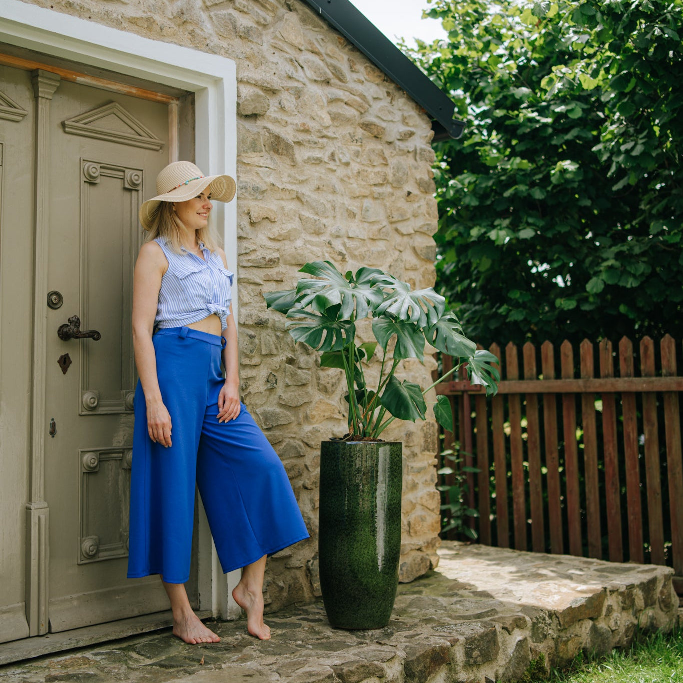 Keramicky kvetináč Athena - Tropická Zelená