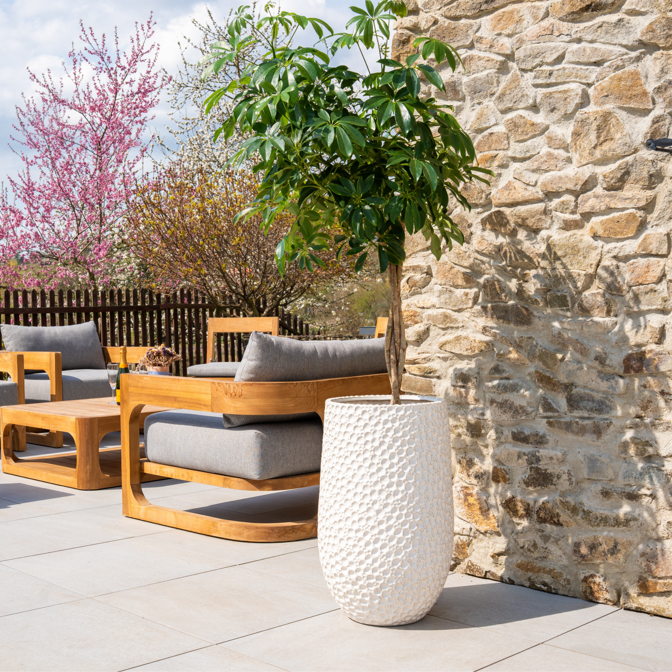 Keramický kvetináč PARIS biely – štýl Provence, robustný a elegantný