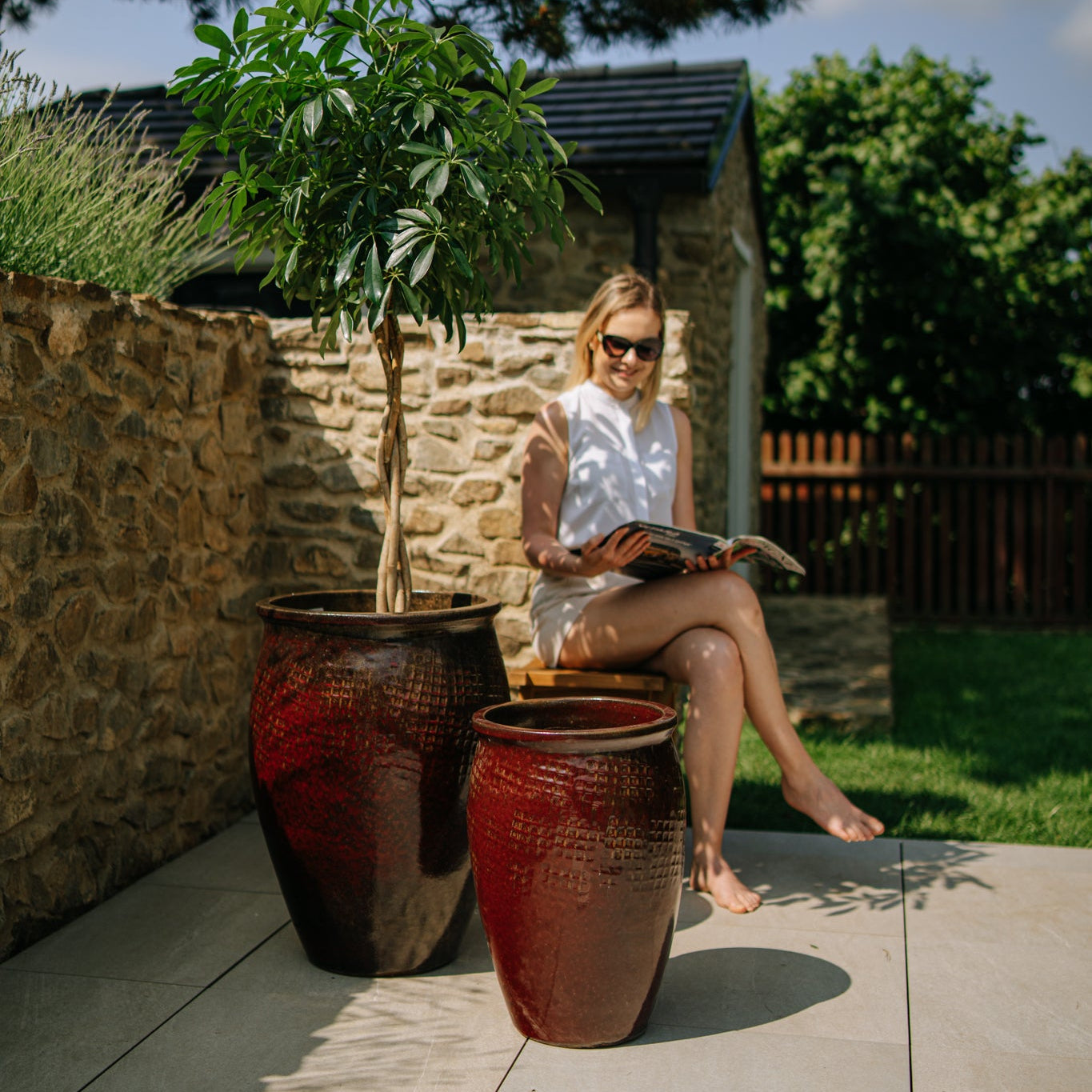 Keramicky kvetináč Poseidon - Tehlovo červená