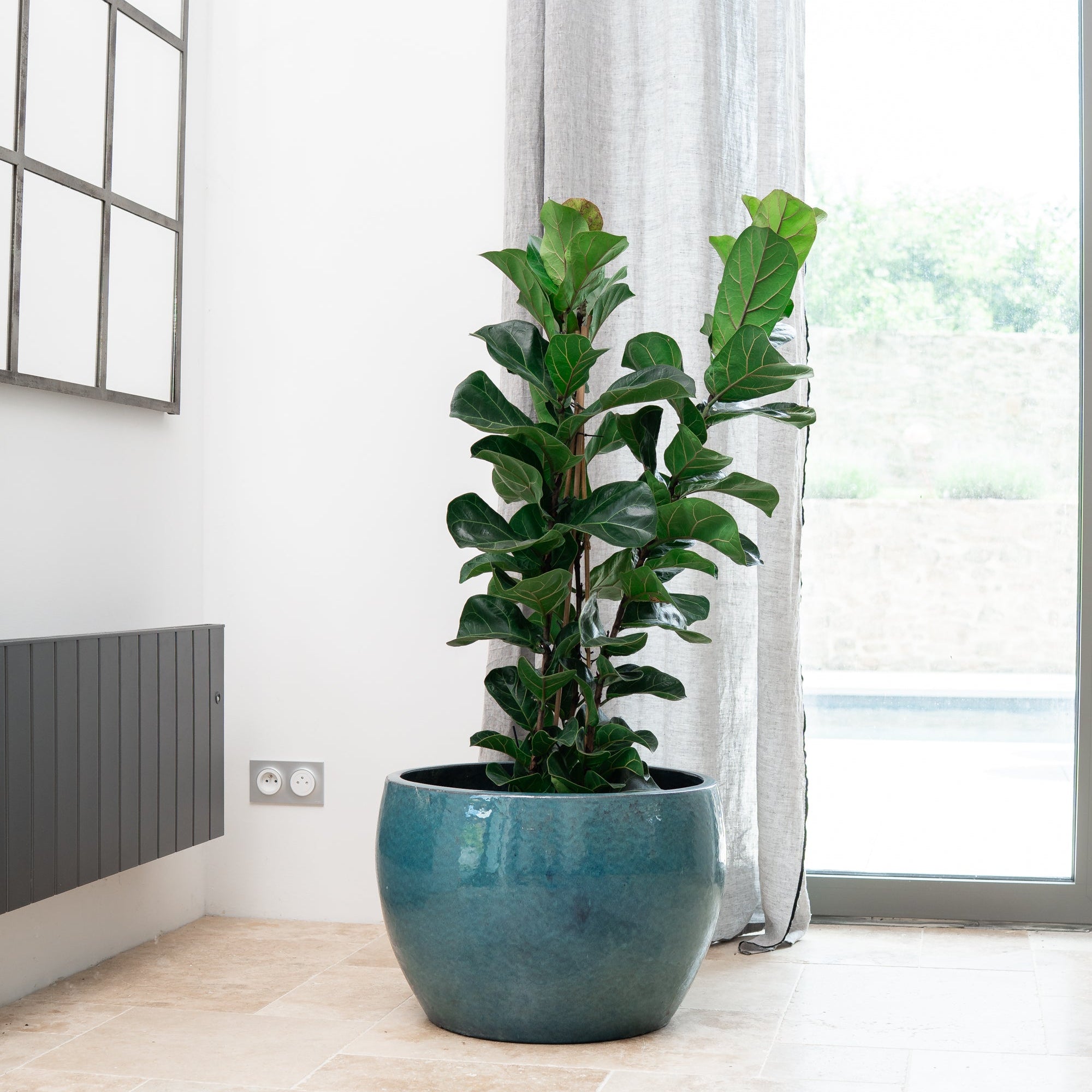 Keramicky kvetináč Romulus - Azúrovo modrá