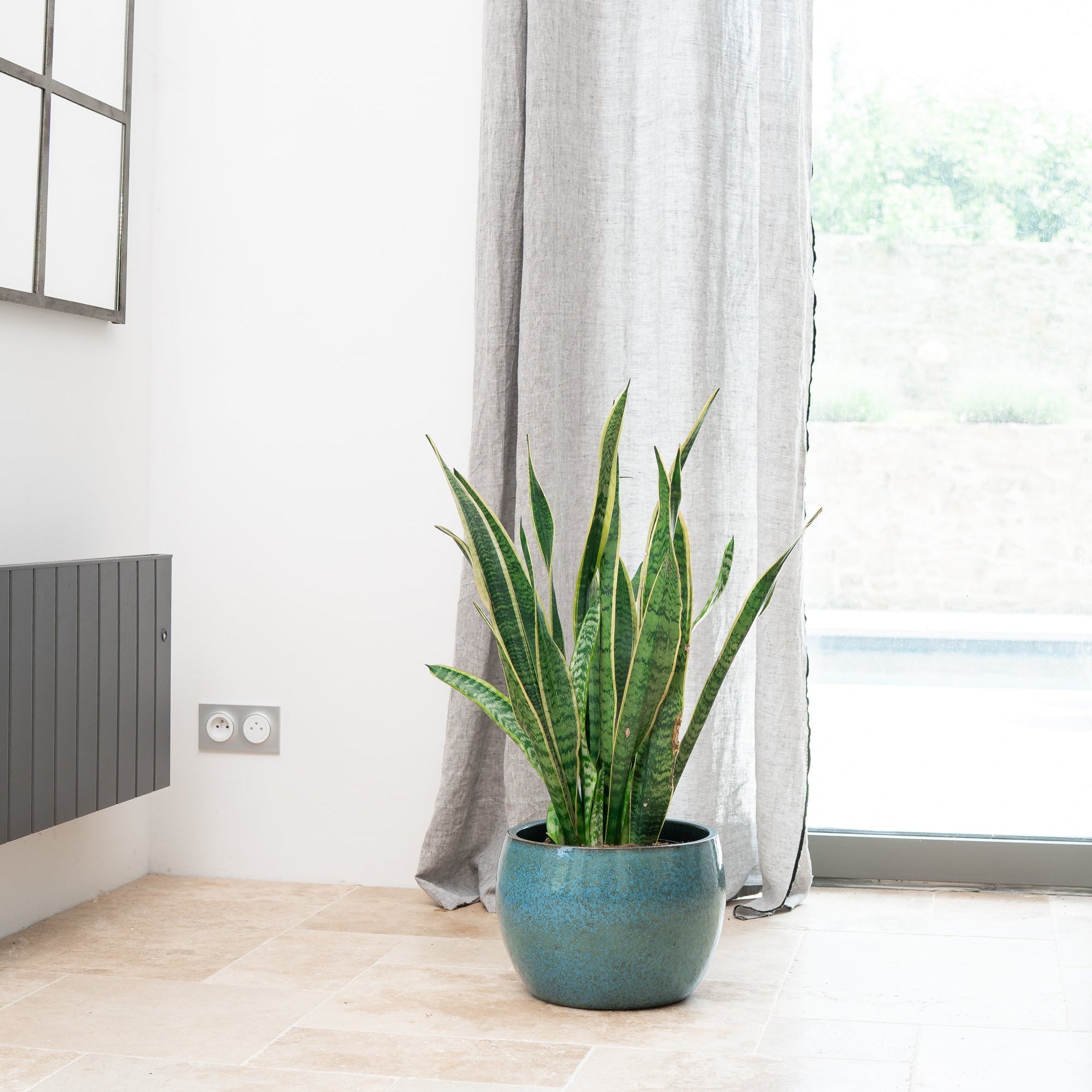 Keramicky kvetináč Romulus - Oceľovo modrá