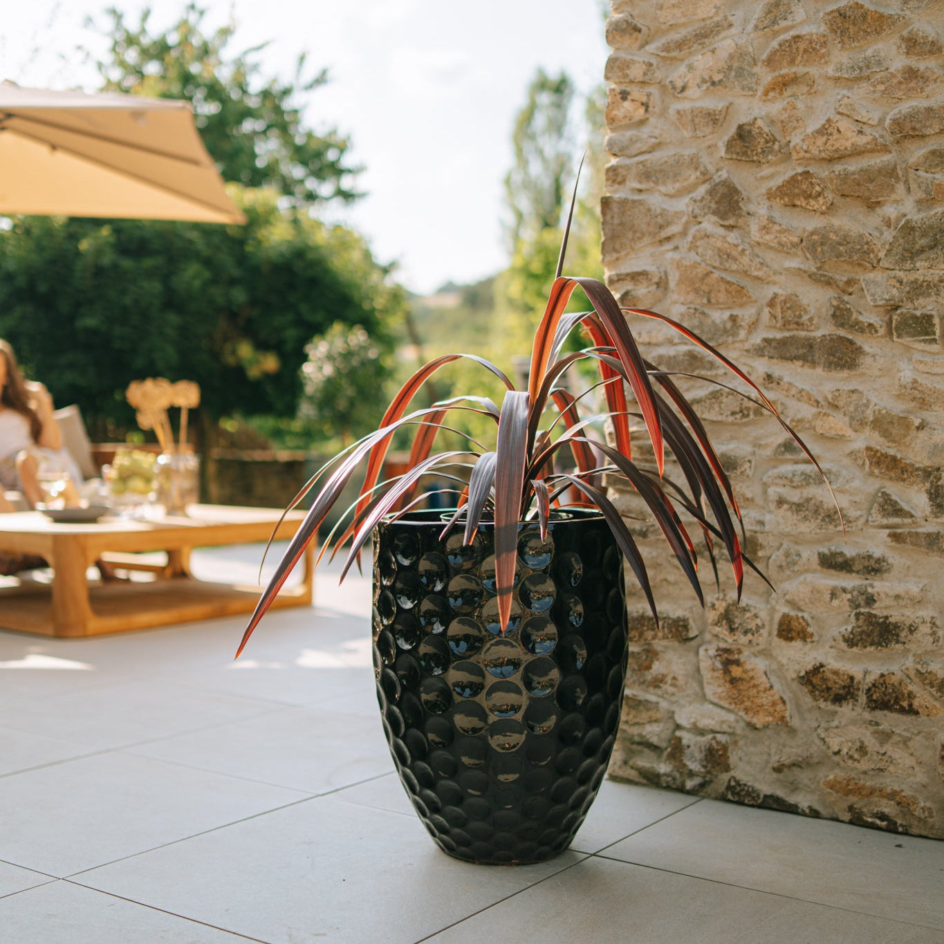 Keramický kvetináč MEROVEE - Čierny