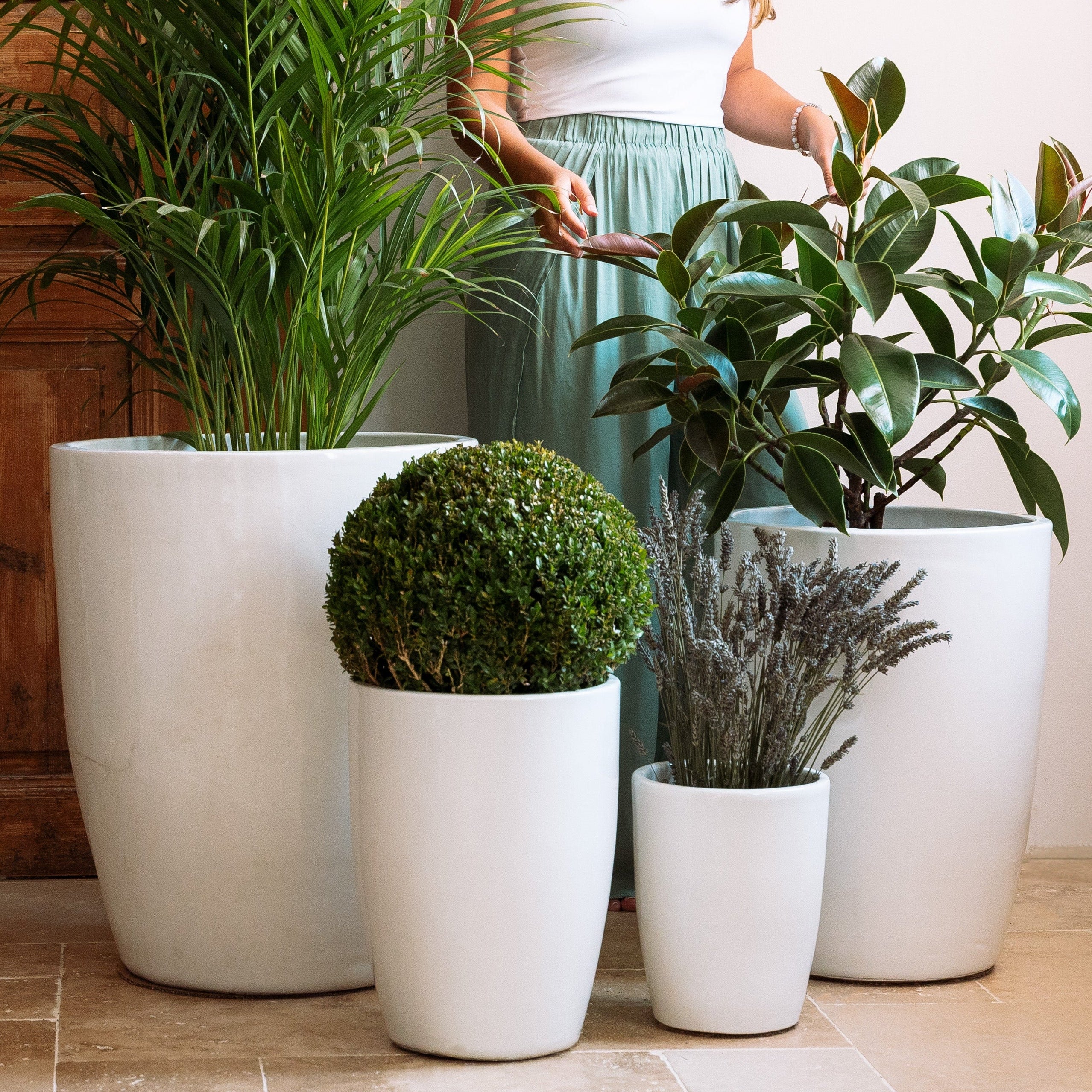 Vysoký keramický kvetináč Platon – Biely