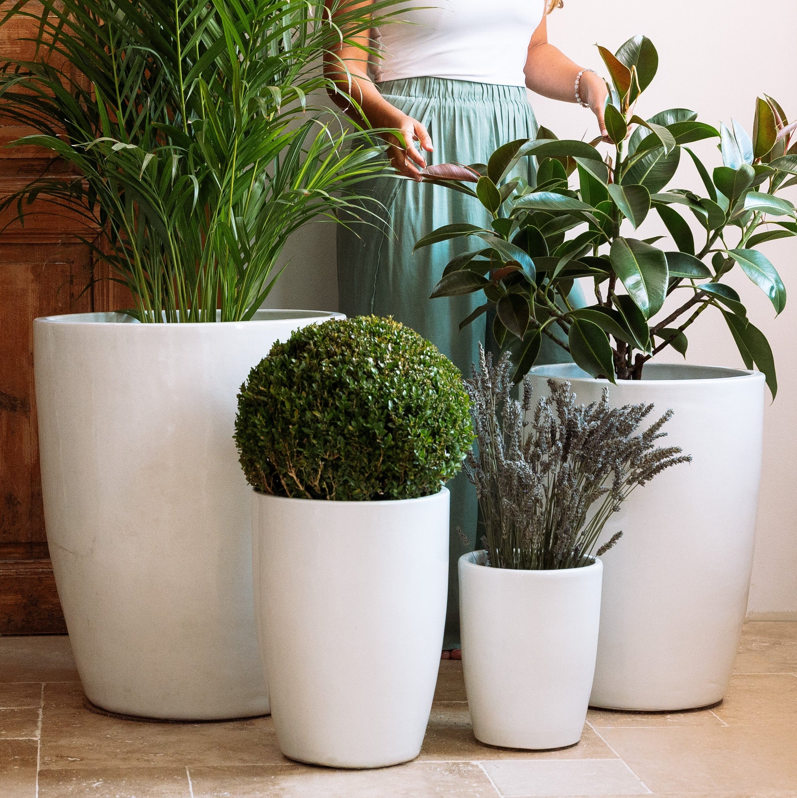 Vysoký keramický kvetináč Platon – Biely