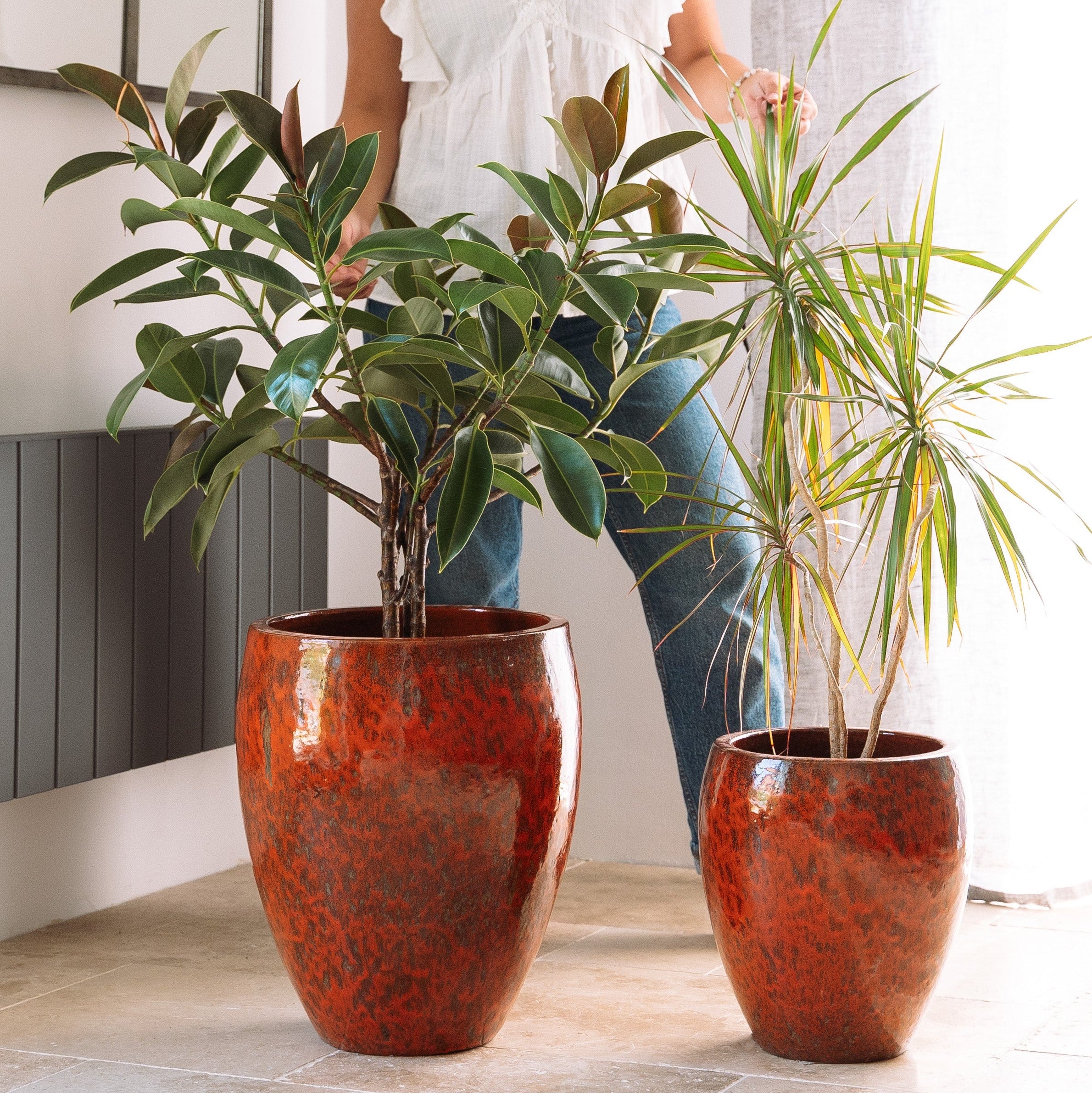 Provencelia kvetináč POSEIDON2 tropická červená – glazovaná terakota, štýl Anduze