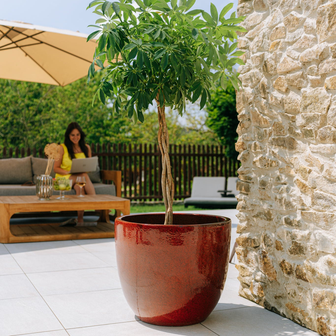 Keramický kvetináč LANCELOT - Tropická červená