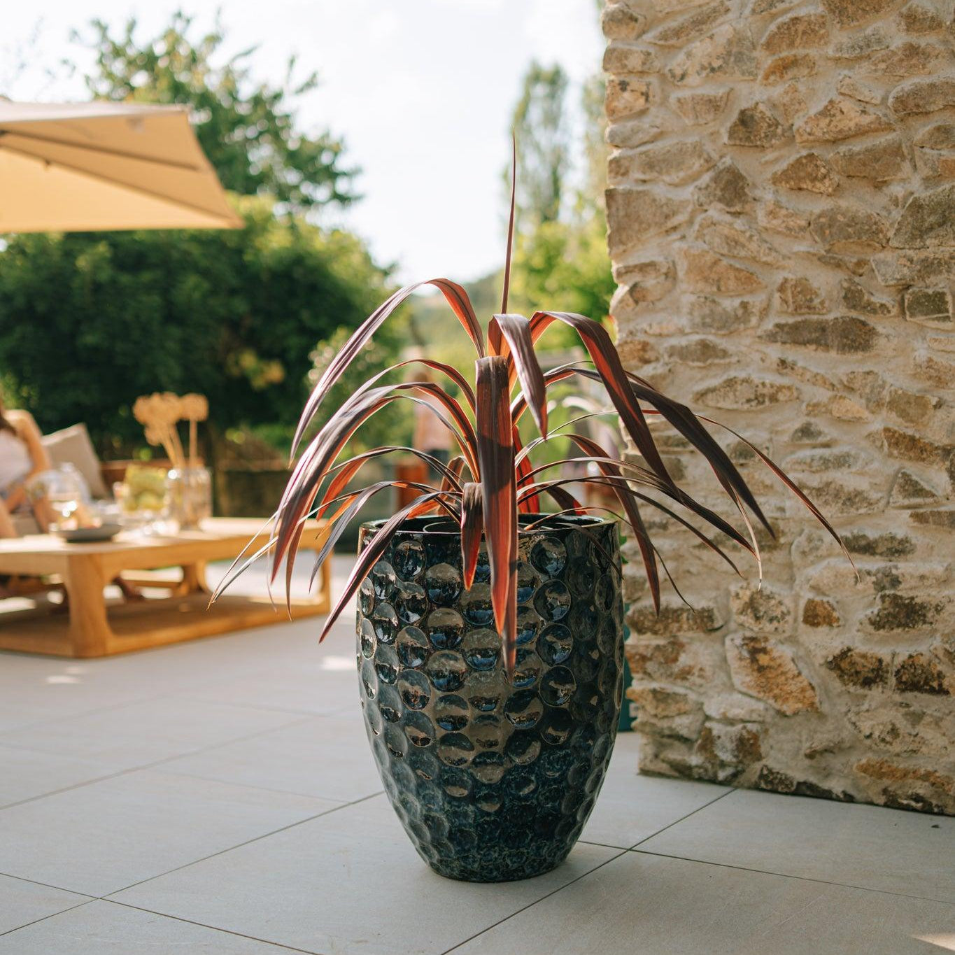 Keramický kvetináč MEROVEE - Ľadovo modrá.