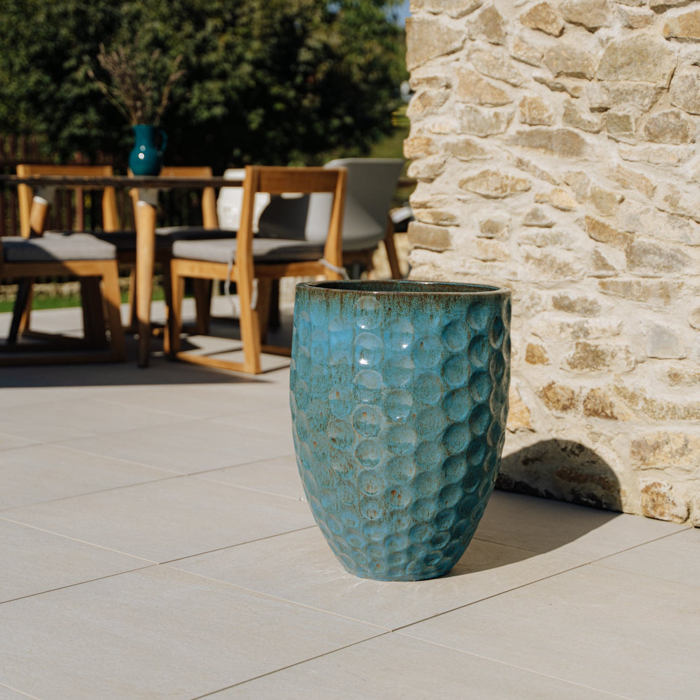 Kvetináč MEROVEE oceľovo modrá – ručne vyrábaná keramika, XXL až 68 cm