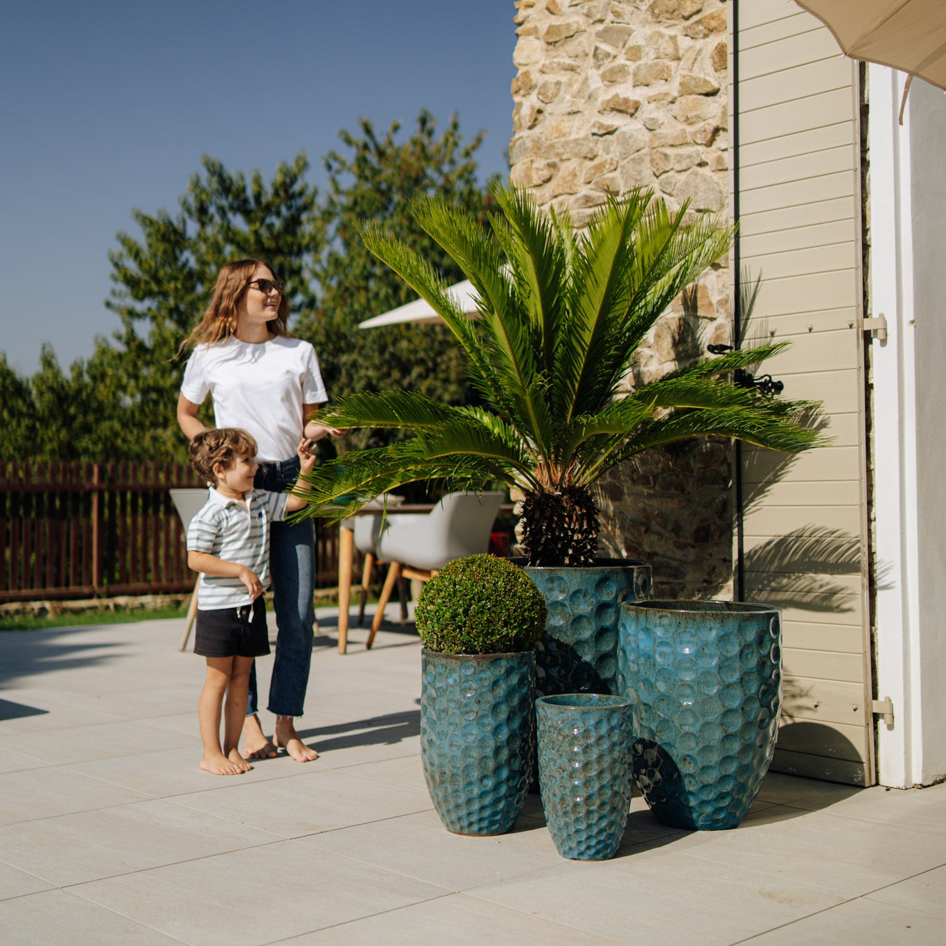 Keramický kvetináč MEROVEE - Oceľovo modrá.