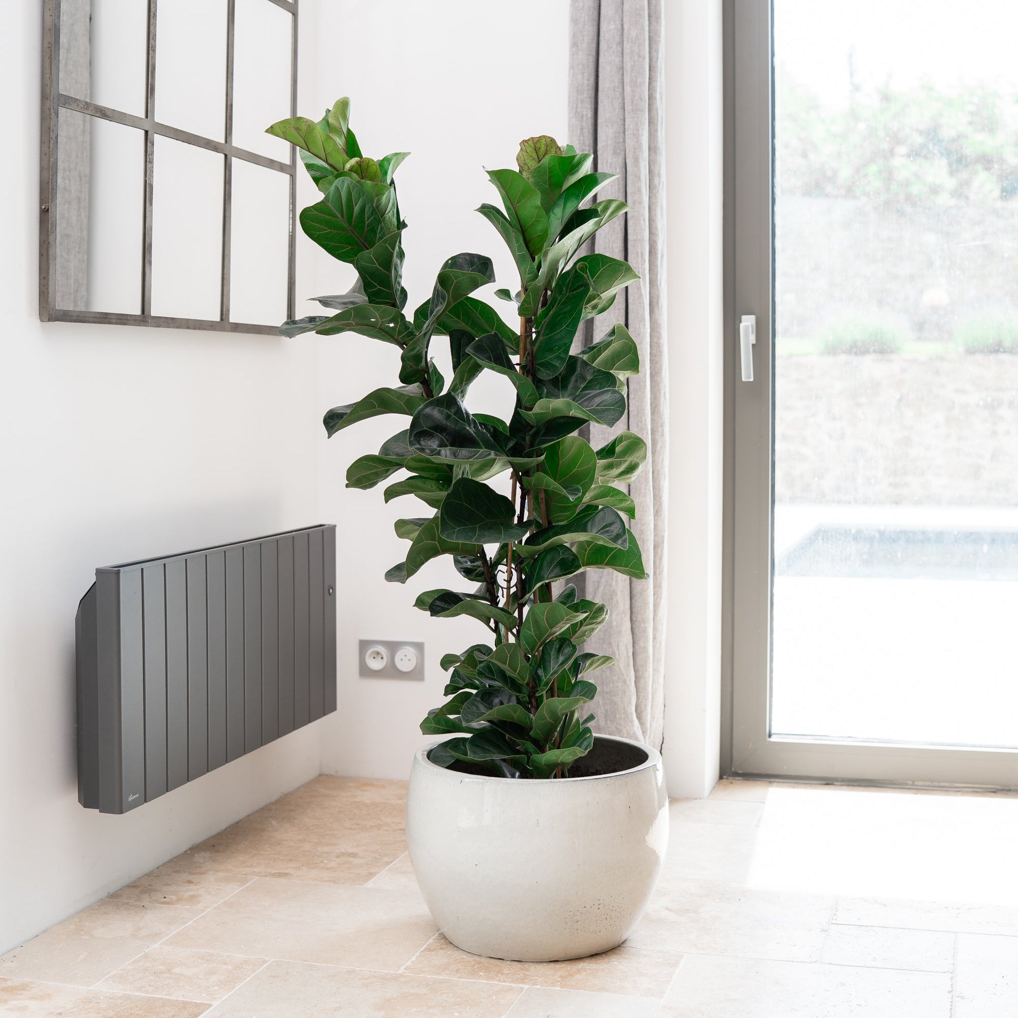 Keramicky kvetináč Romulus - Krémová