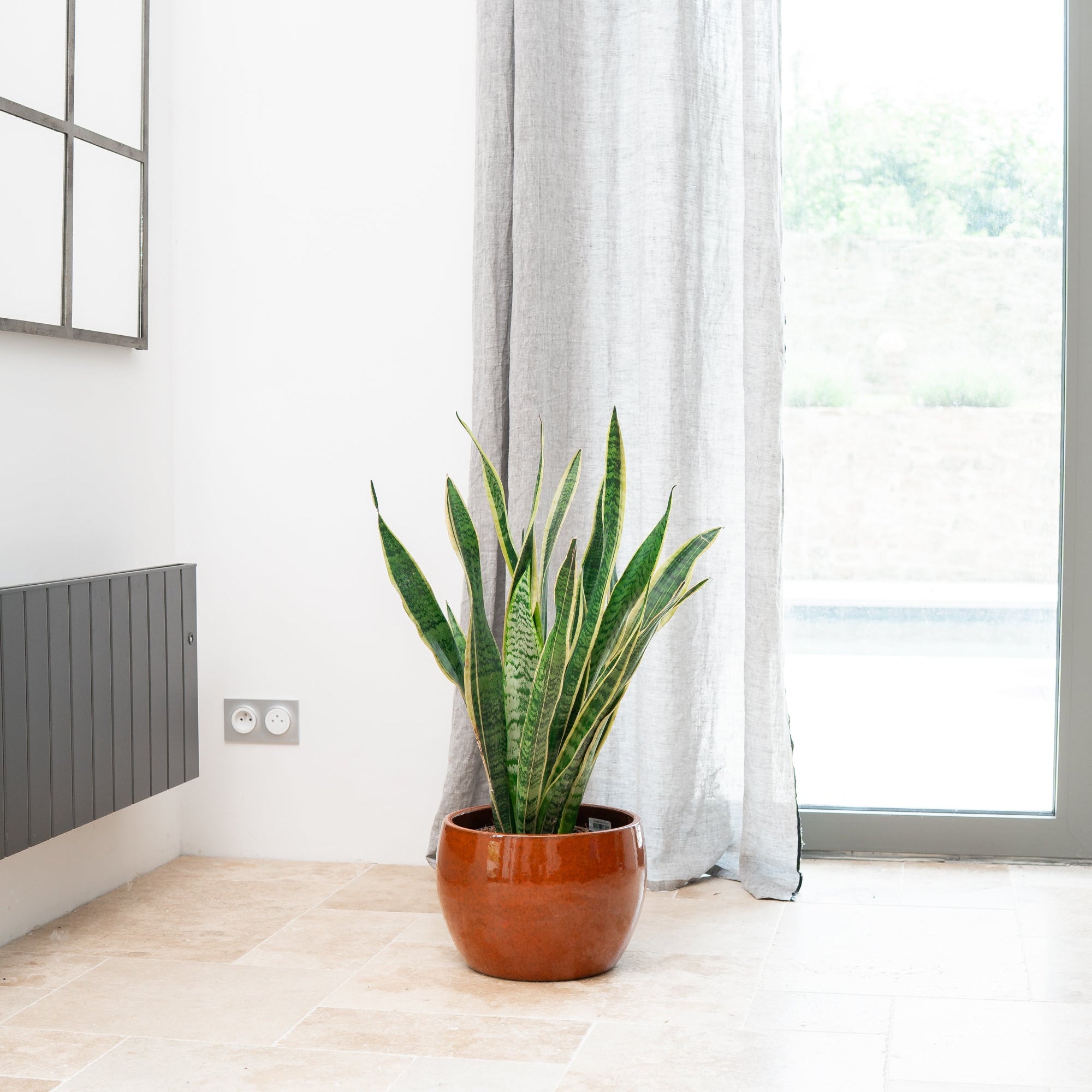 Keramicky kvetináč Romulus - Tropická oranžová