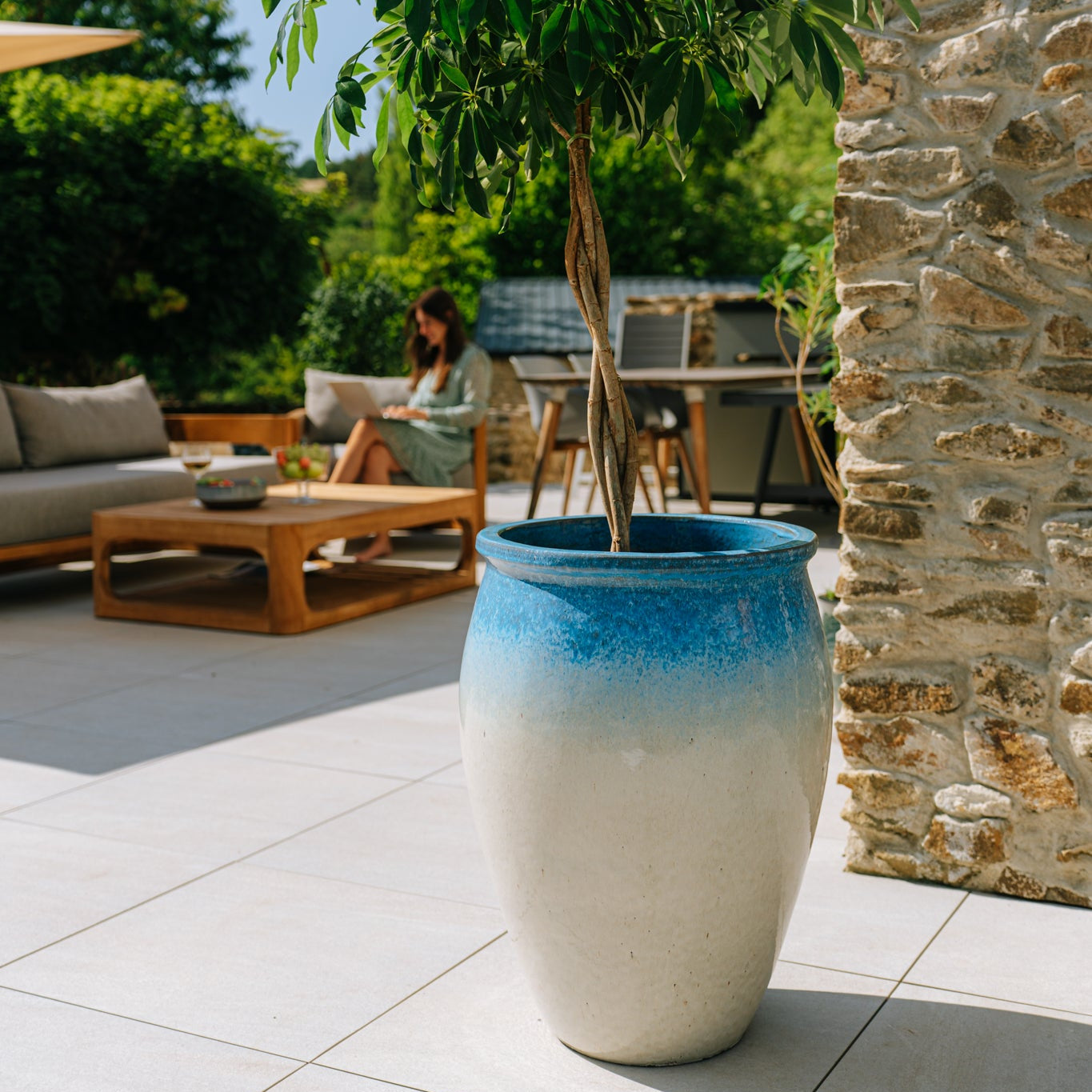 Keramický kvetináč BACCHUS - Bielo-modrá