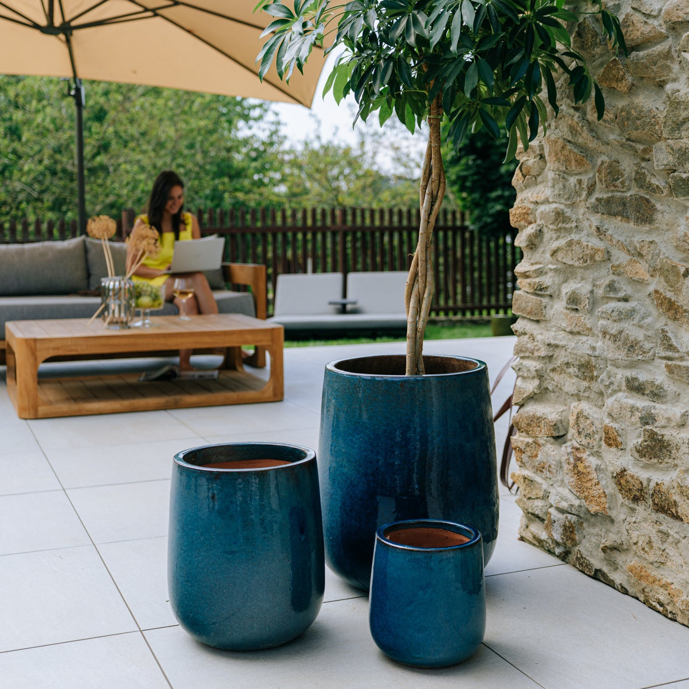 Keramický kvetináč Diane - Azúrovo modrá