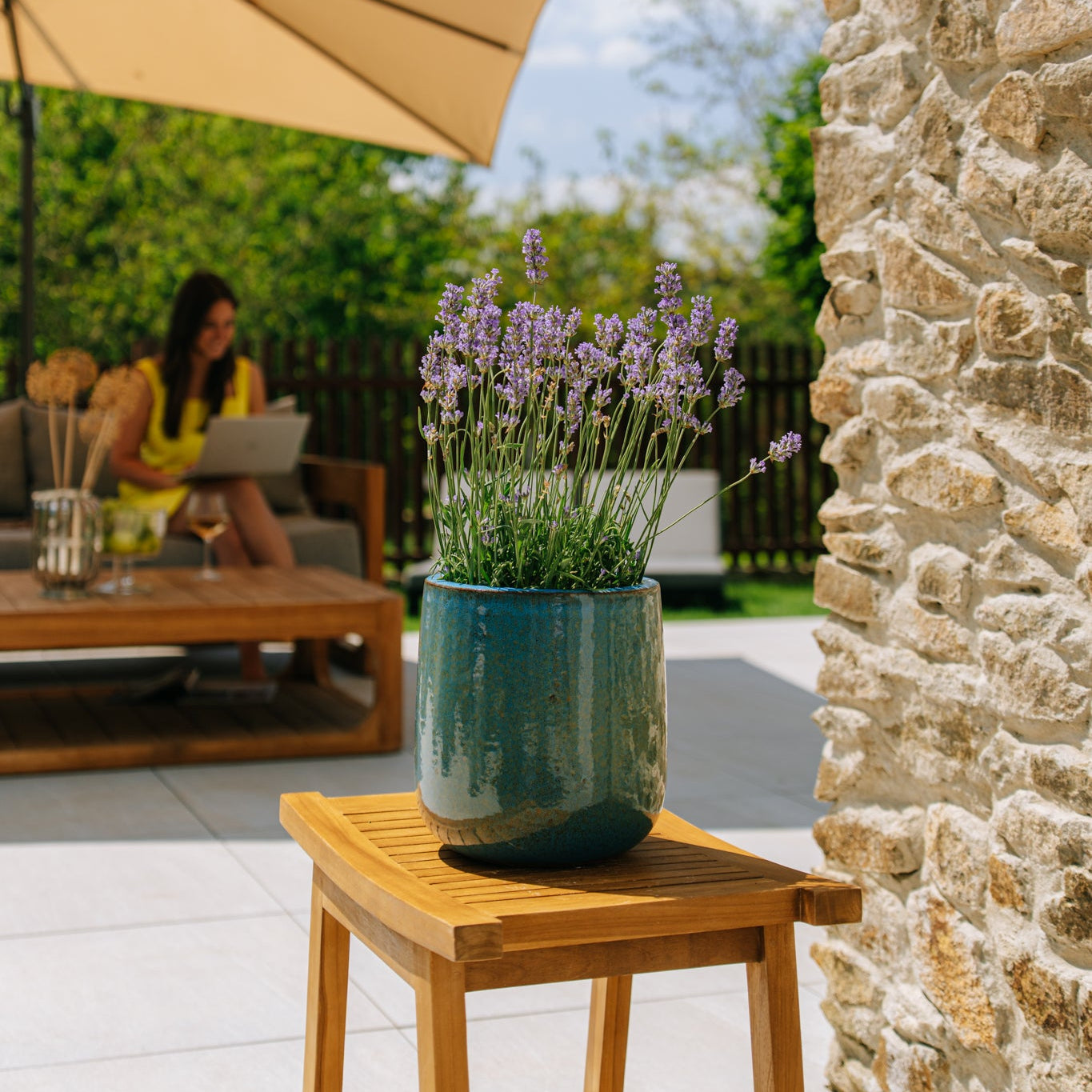 Keramický kvetináč Diane - Oceľovo modrá