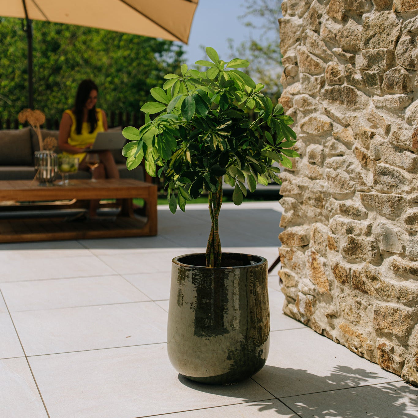 Keramický kvetináč Diane - Tropicky zelená