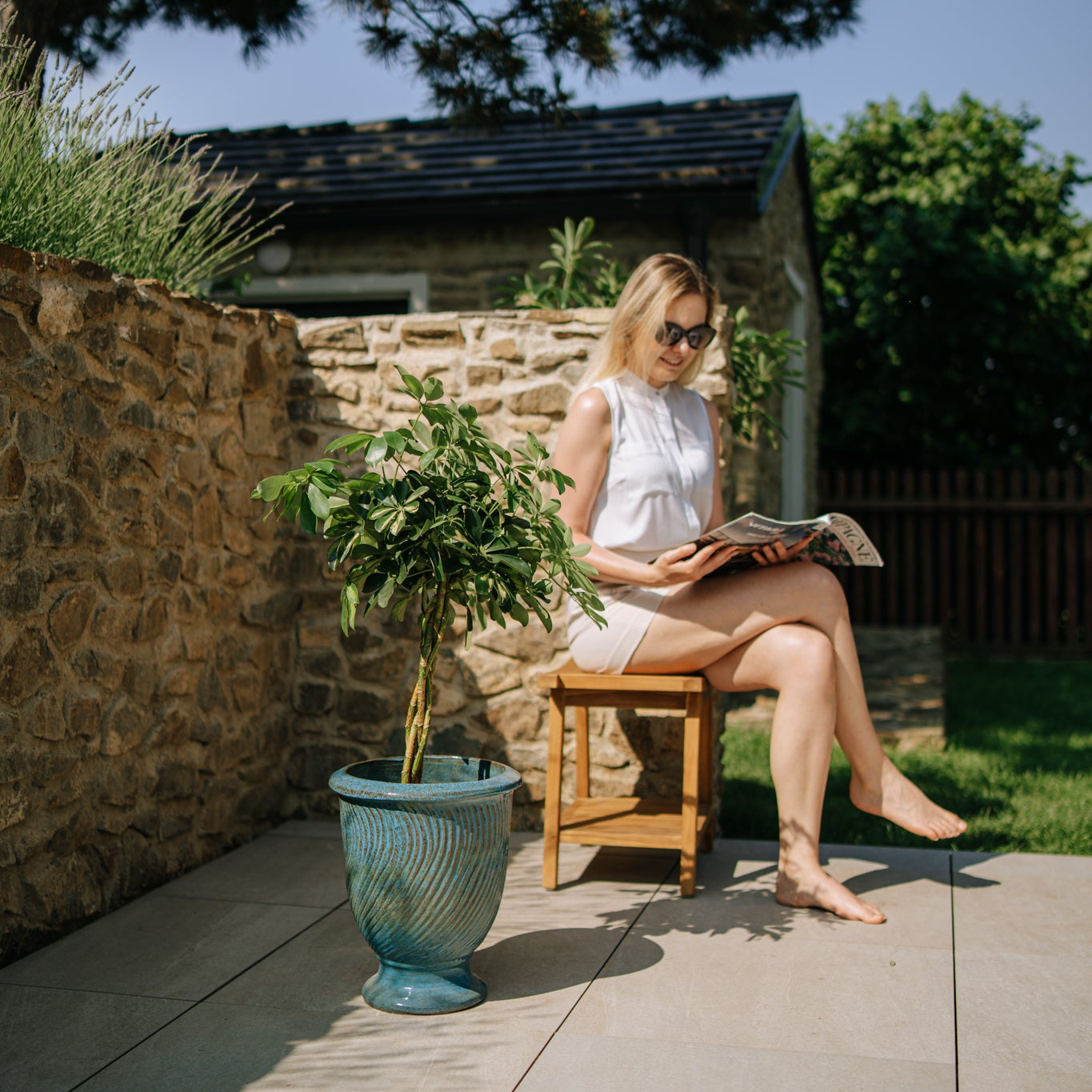 Keramický kvetináč Morgane - Oceľovo modrý