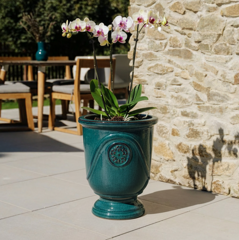 Keramický kvetináč Moliere Petrolejovo modrý – ručne vyrábaný glazovaný kvetináč z terakoty